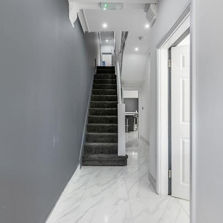 Crystal Towers Sasco Apartments Блекпул Екстериор снимка