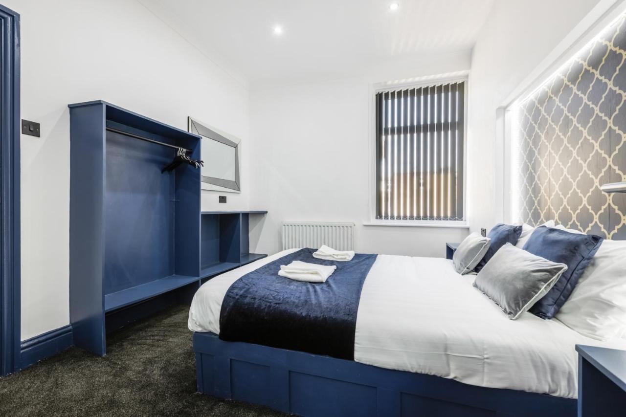 Crystal Towers Sasco Apartments Блекпул Екстериор снимка