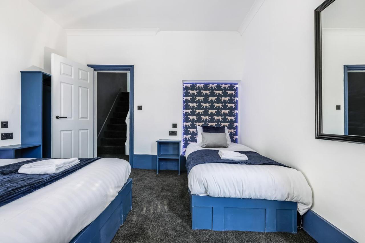 Crystal Towers Sasco Apartments Блекпул Екстериор снимка