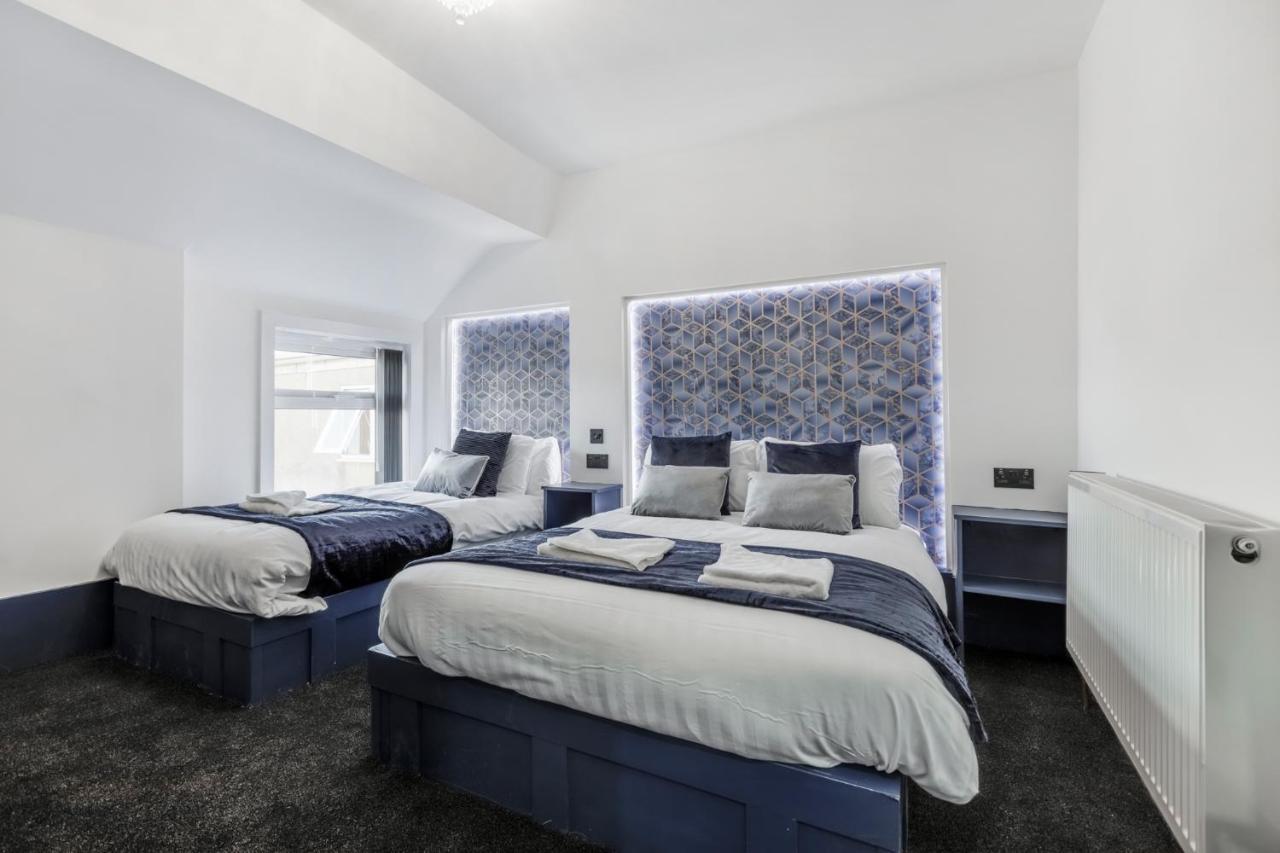 Crystal Towers Sasco Apartments Блекпул Екстериор снимка